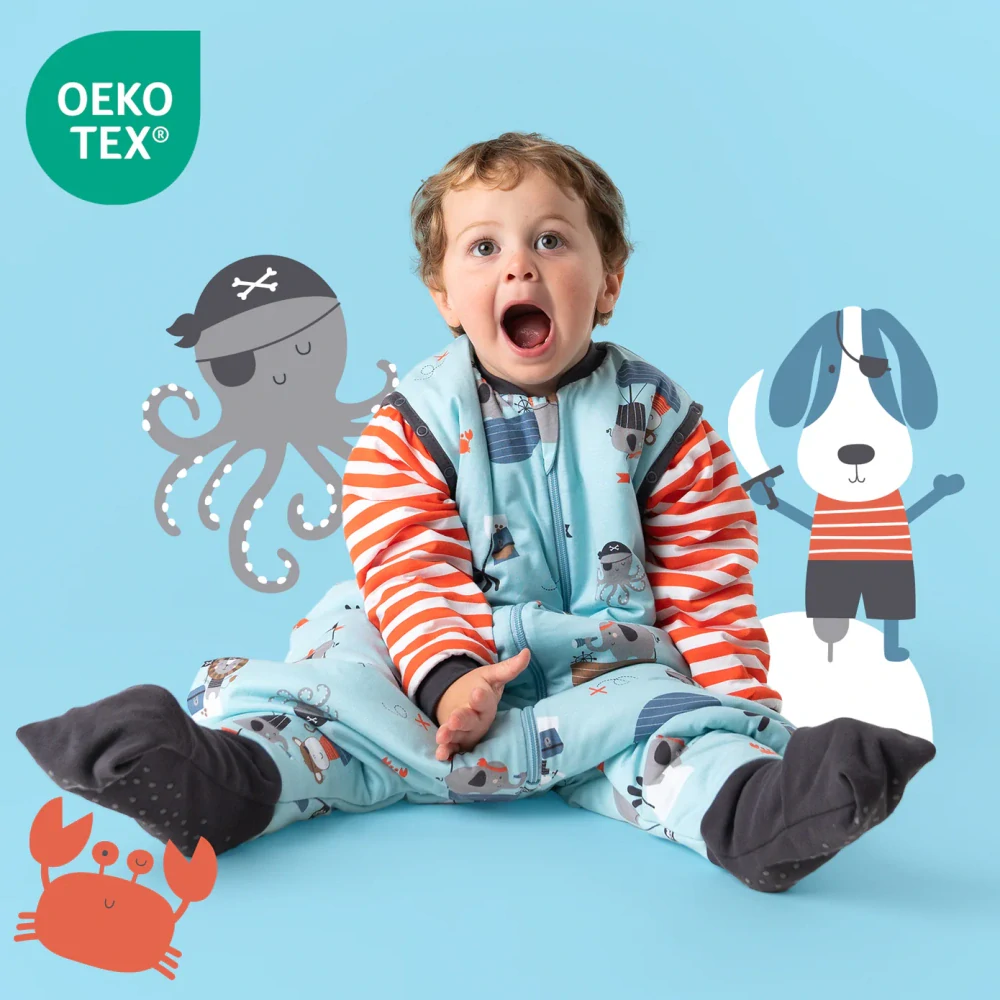 Piráti ZIMNÍ PROTISKLUZOVÝ spací pytel s nohavičkami a s ODEPÍNACÍMI RUKÁVY 110cm