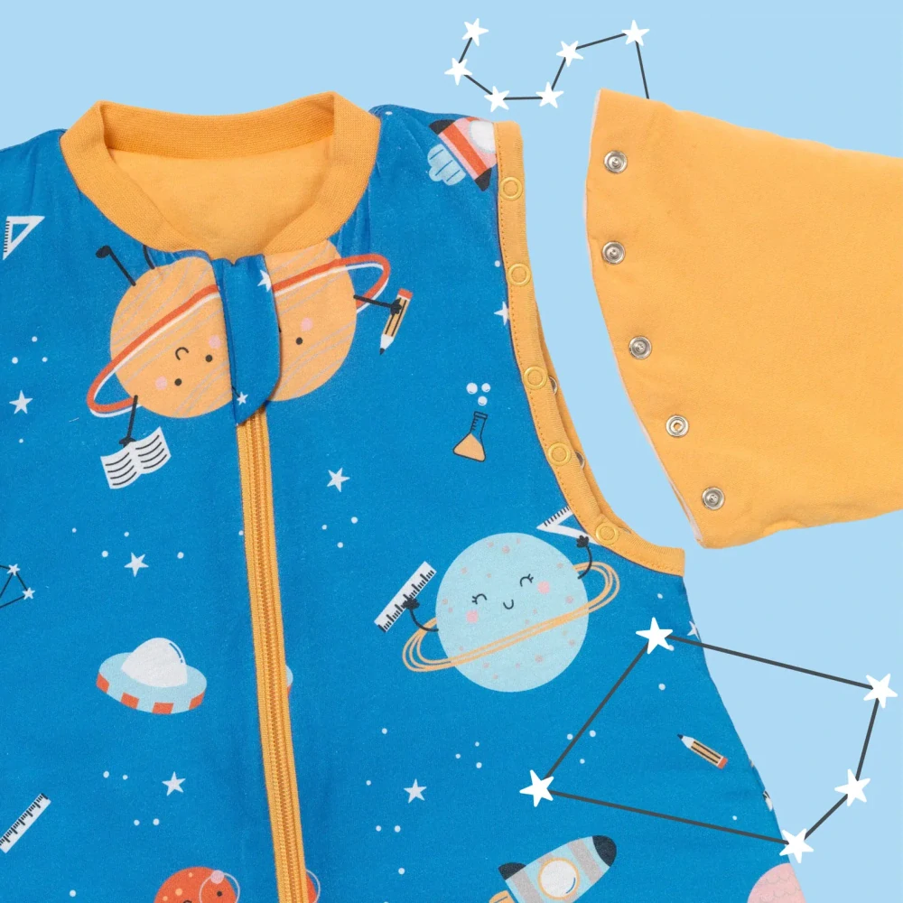 Vesmír CELOROČNÍ PROTISKLUZOVÝ spací pytel s nohavičkami a s ODEPÍNACÍMI RUKÁVY 70cm